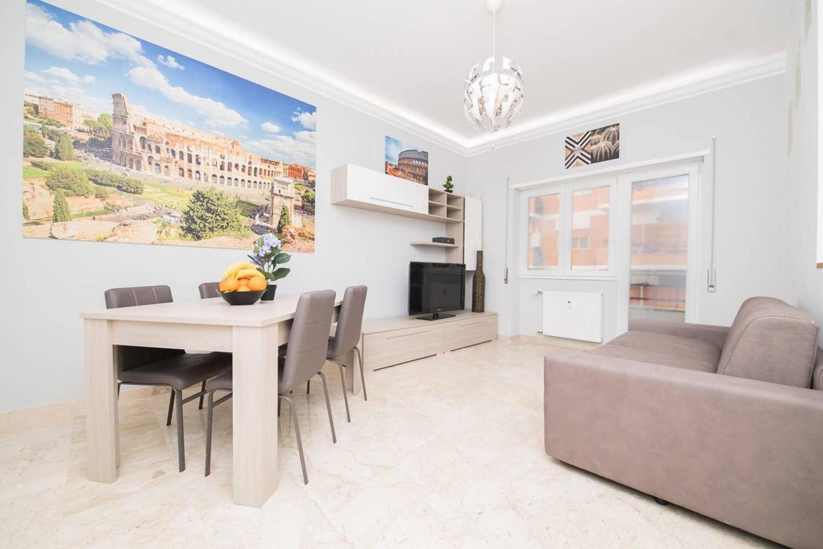 Apartment Viale degli Ammiragli